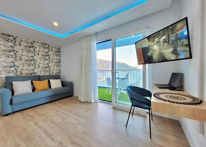 Feel A تاكورونتي